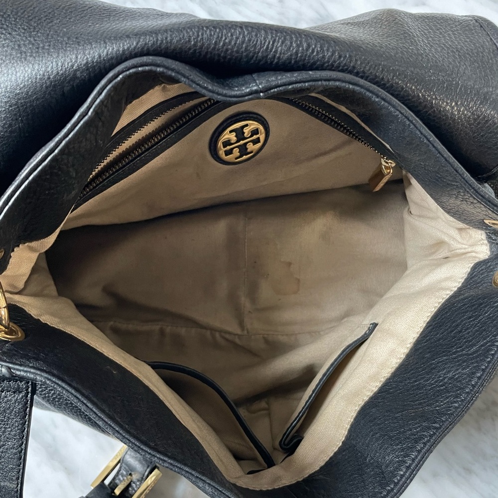 Tory Burch Black Leather Crossbody Bag with Gold Hardware - Picture 4 of 7